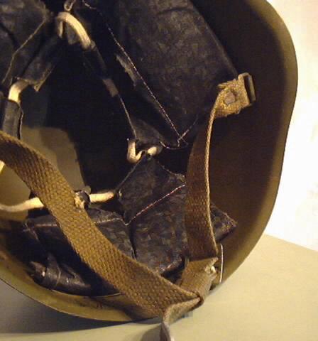 RUSSIA M40 STRAP LINER.jpg
